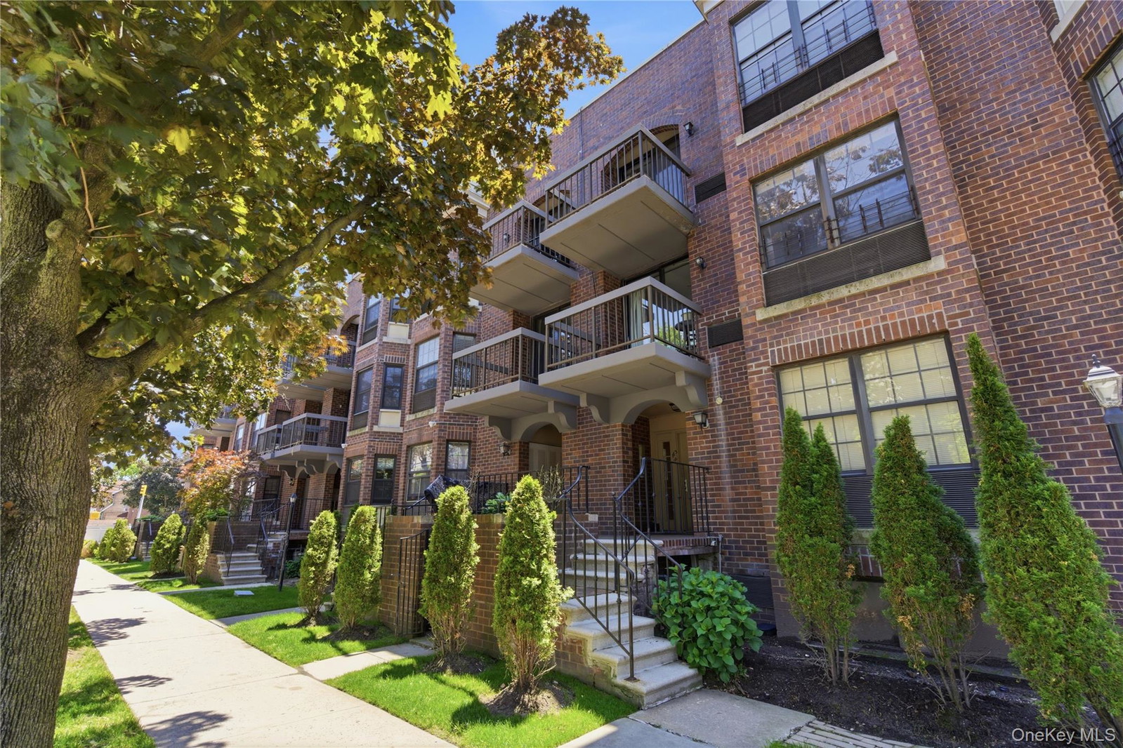 16306 71st Ave Unit 1323