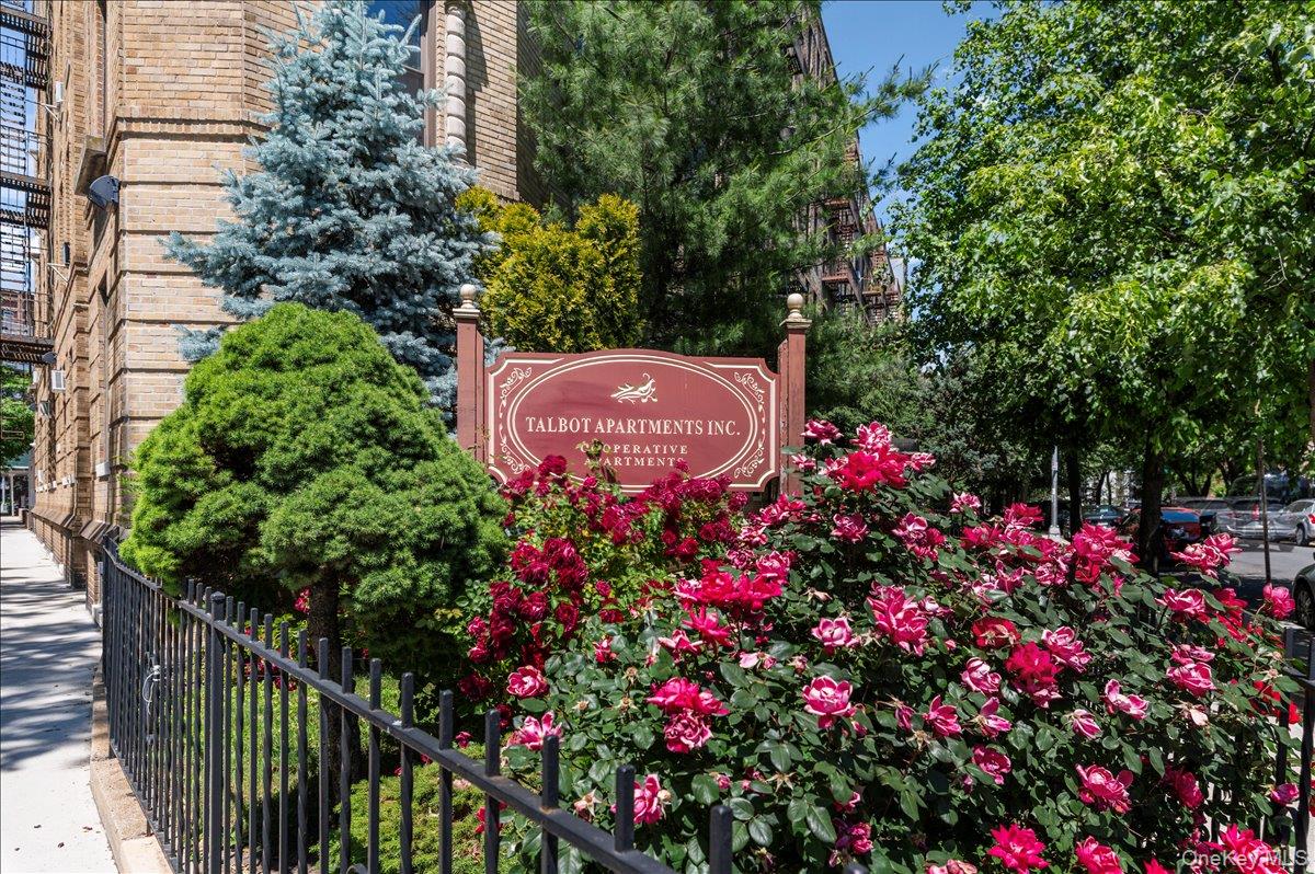 8352 Talbot St Unit 6H