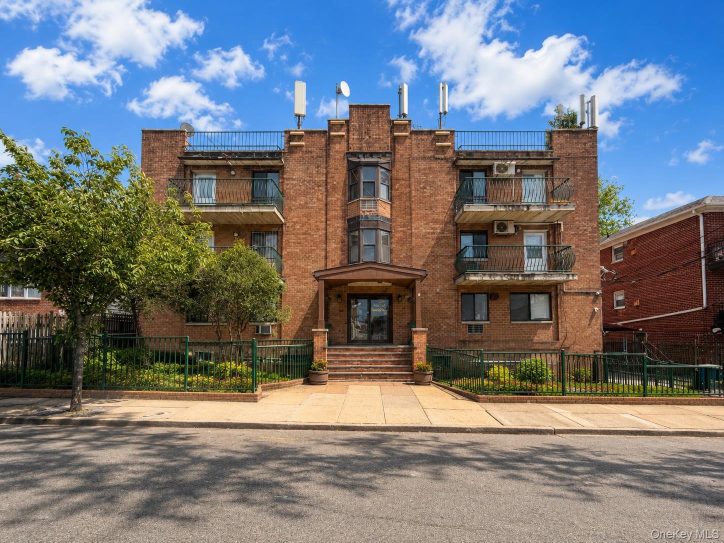 13014 60th Ave Unit 2E