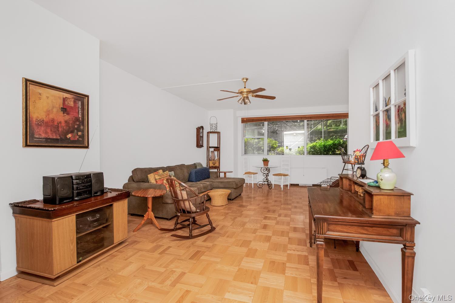 2500 Johnson Ave Unit 1L