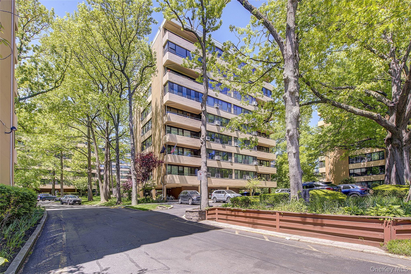 1010 166th St Unit 5D