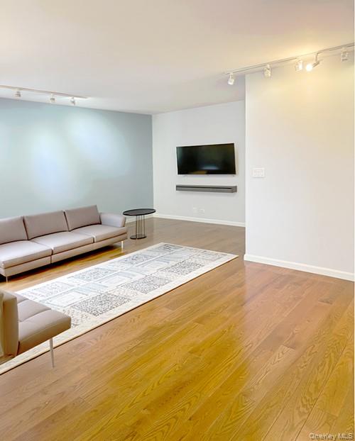 573 Grand Street Unit D802