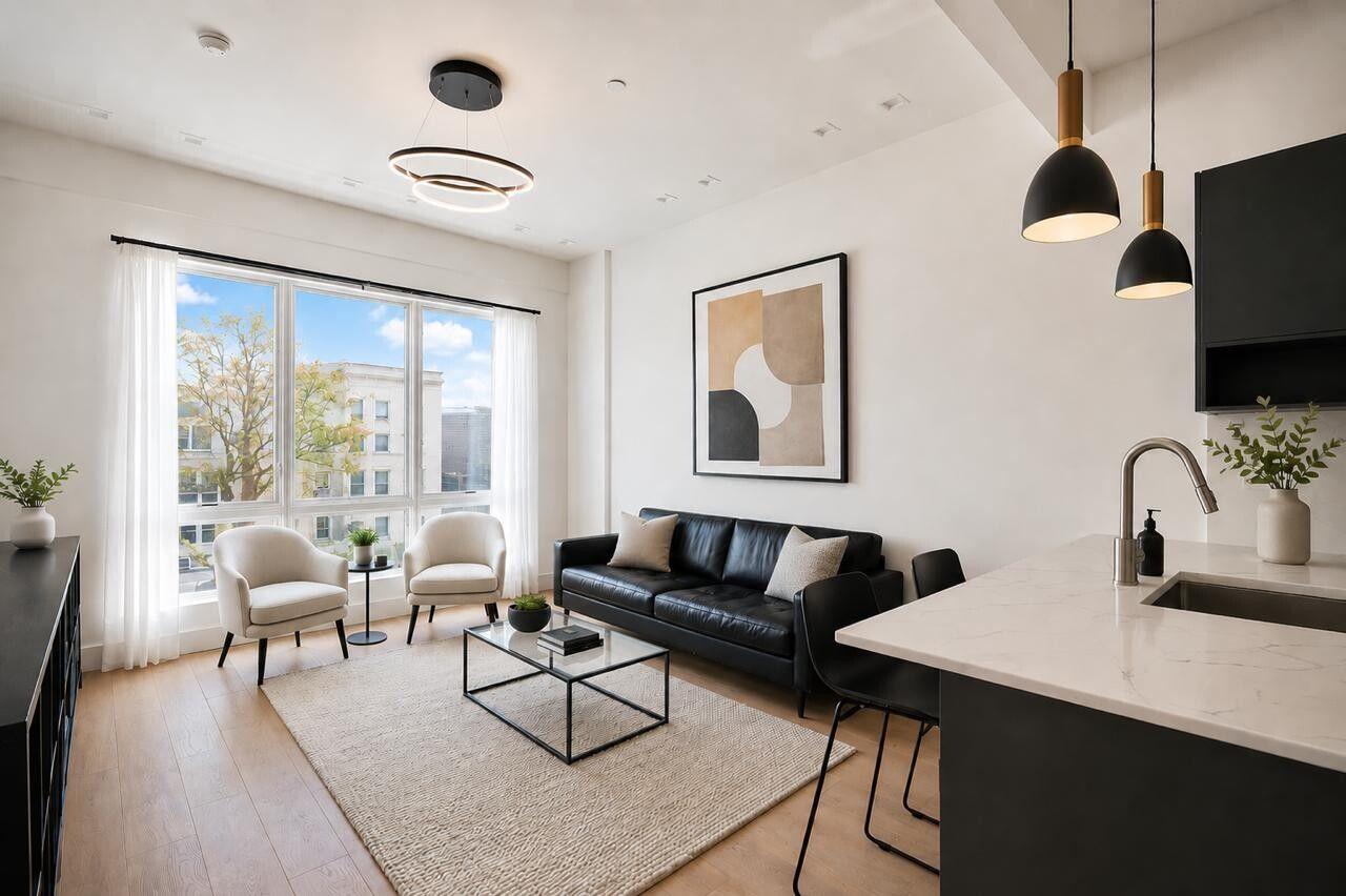 184 Huron St Unit 2A