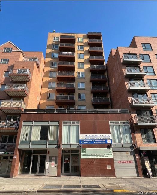 14326 41st Ave Unit 9C