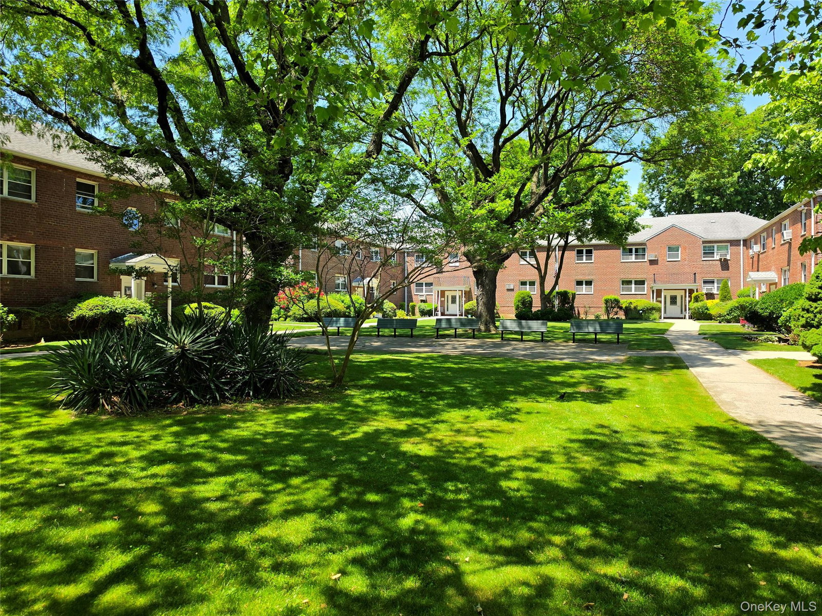 8827 Shore Pkwy Unit 25