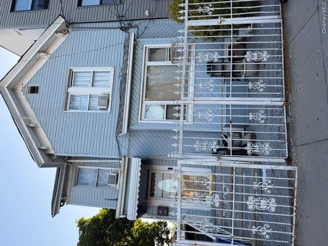 270 Linwood St