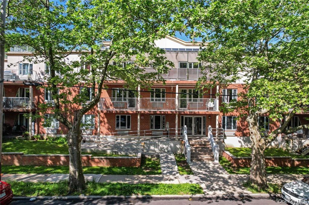 6434 Grand Central Pkwy Unit 2B