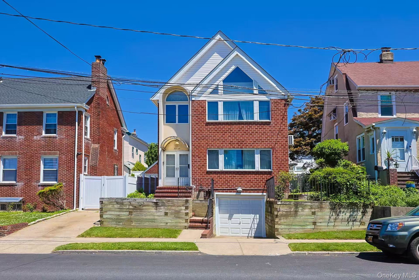 3325 149th Pl