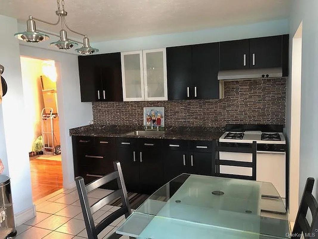 3080 Voorhies Ave Unit 5K