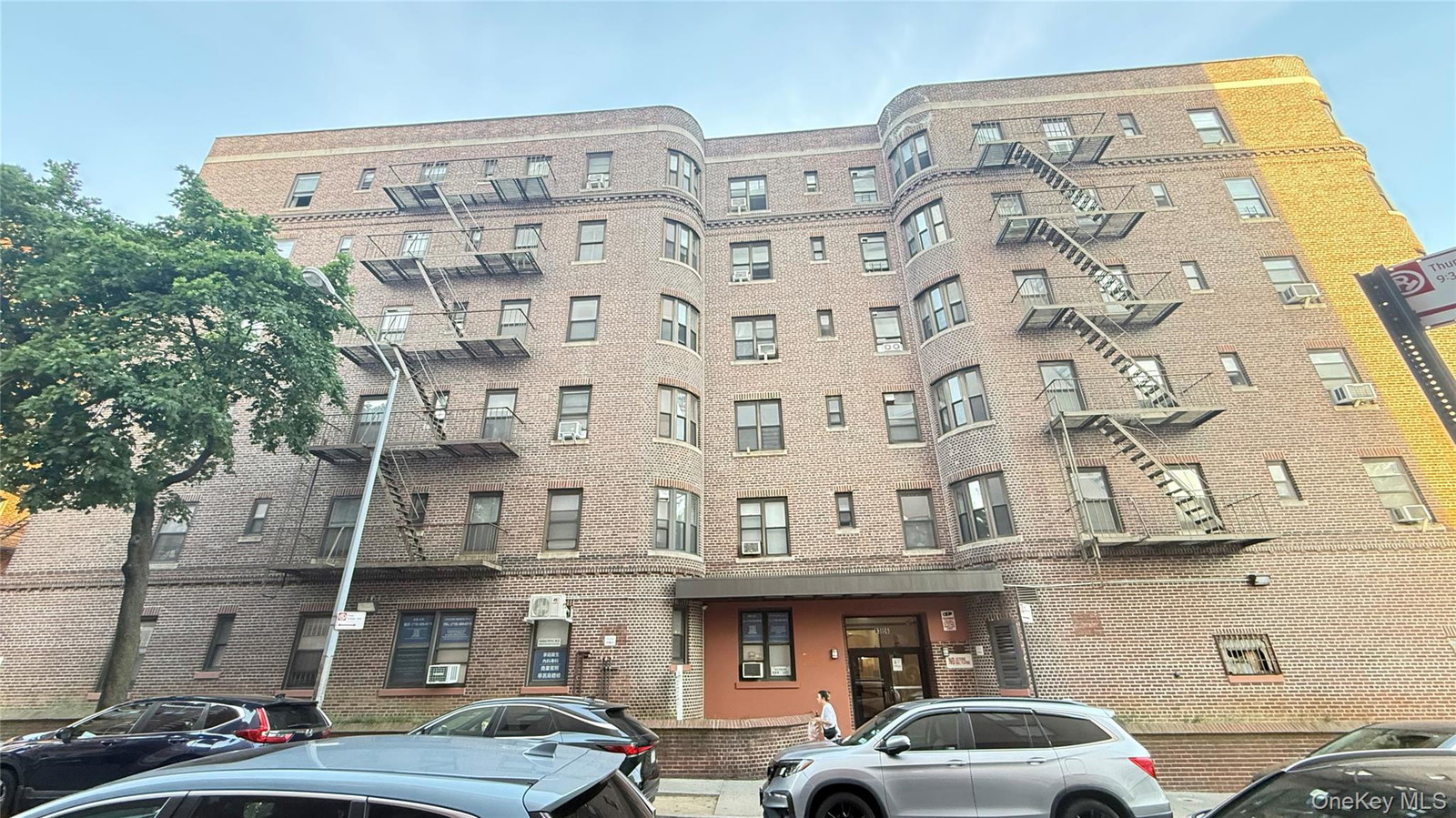 8306 Vietor Ave Unit 1O