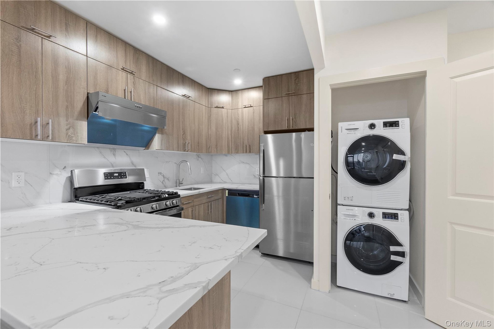 12428 Queens Blvd Unit 12C