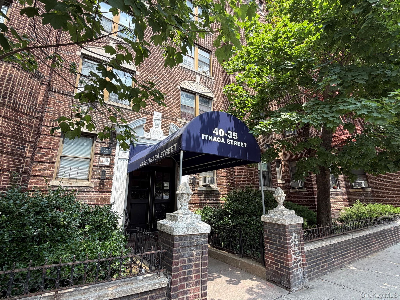 4035 Ithaca St Unit 4G