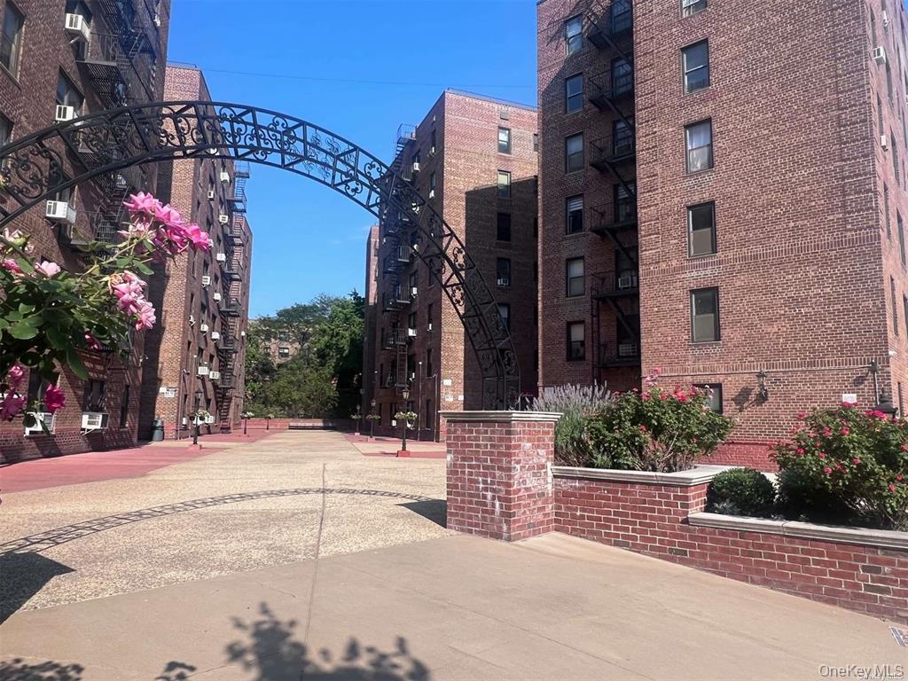 8375 Woodhaven Blvd Unit Lb10