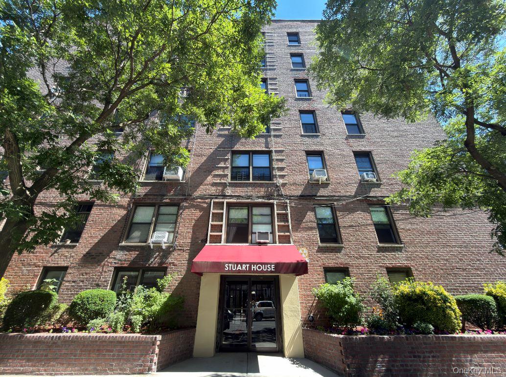 525 W 235th St Unit 6C
