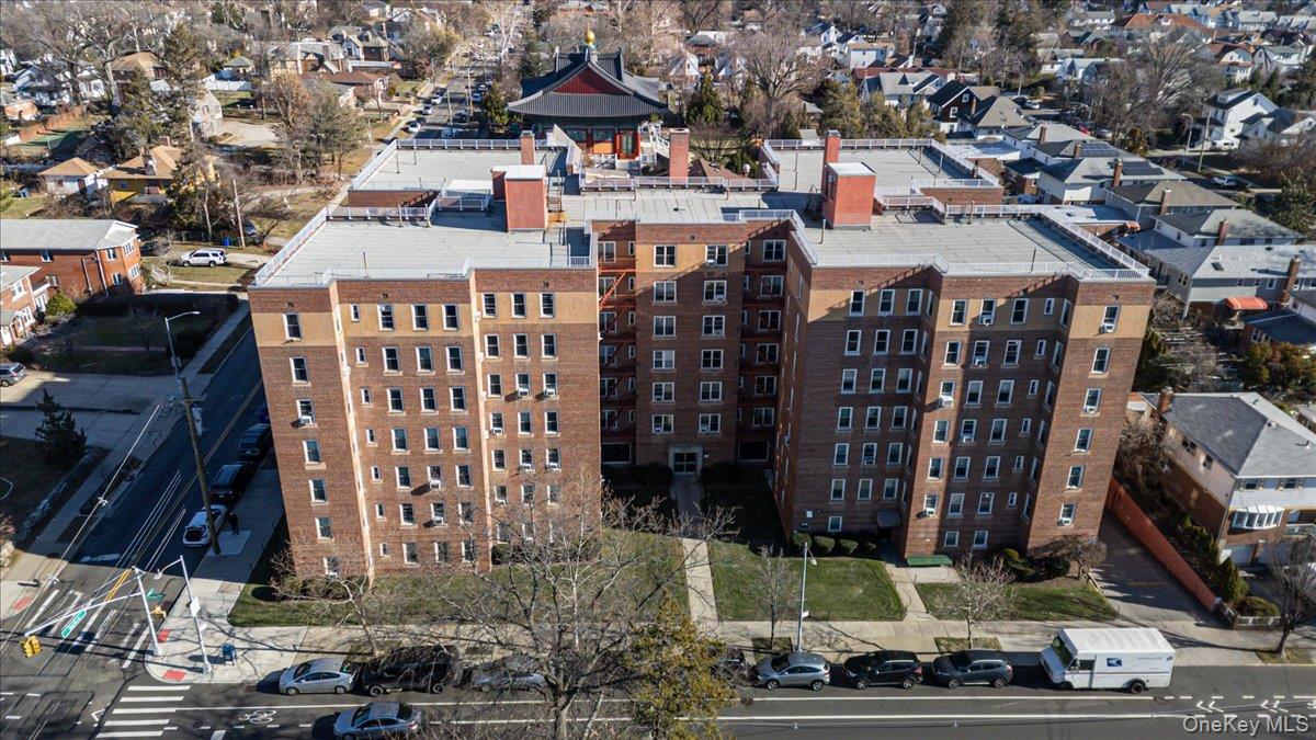 3011 Parsons Blvd Unit 2T