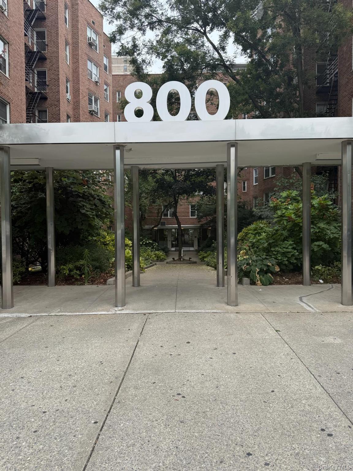 800 Grand Concourse Unit Len