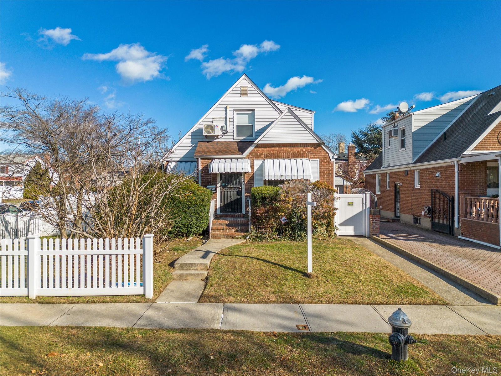 3203 Clearview Expy
