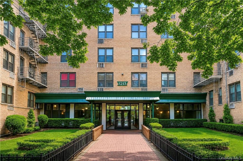 1213 Avenue Z Unit A24