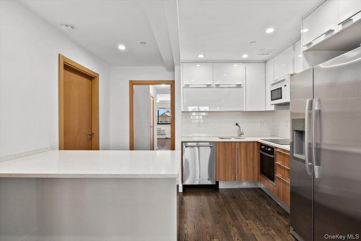3135 31st St Unit 605
