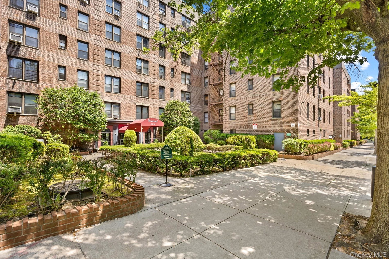 8315 98th St Unit 5T
