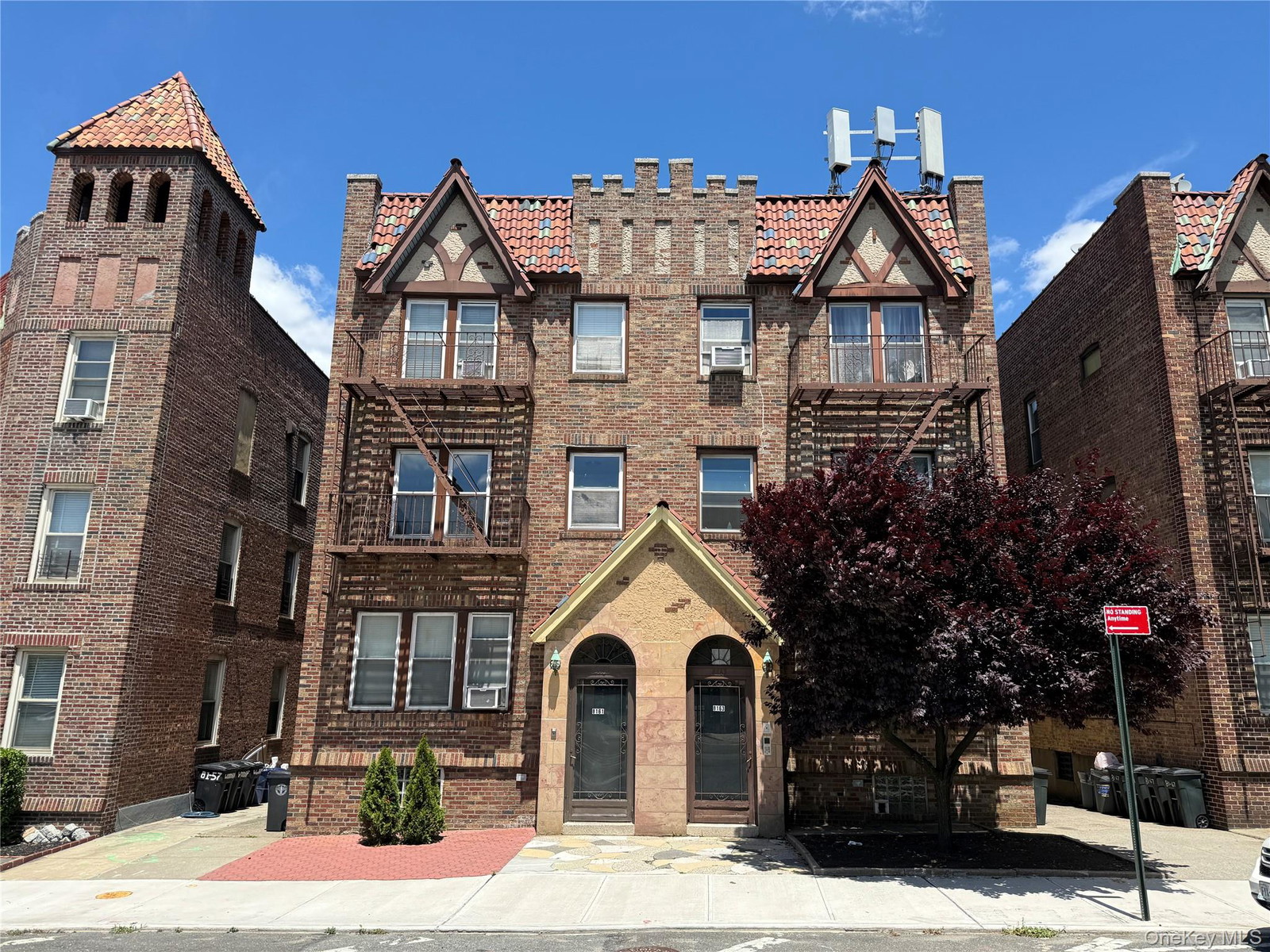 8161 Woodhaven Blvd