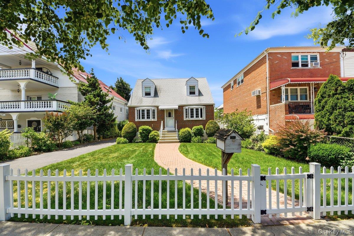 195 Graff Ave