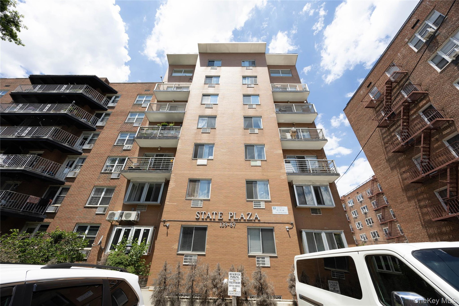 13987 35th Ave Unit 3C