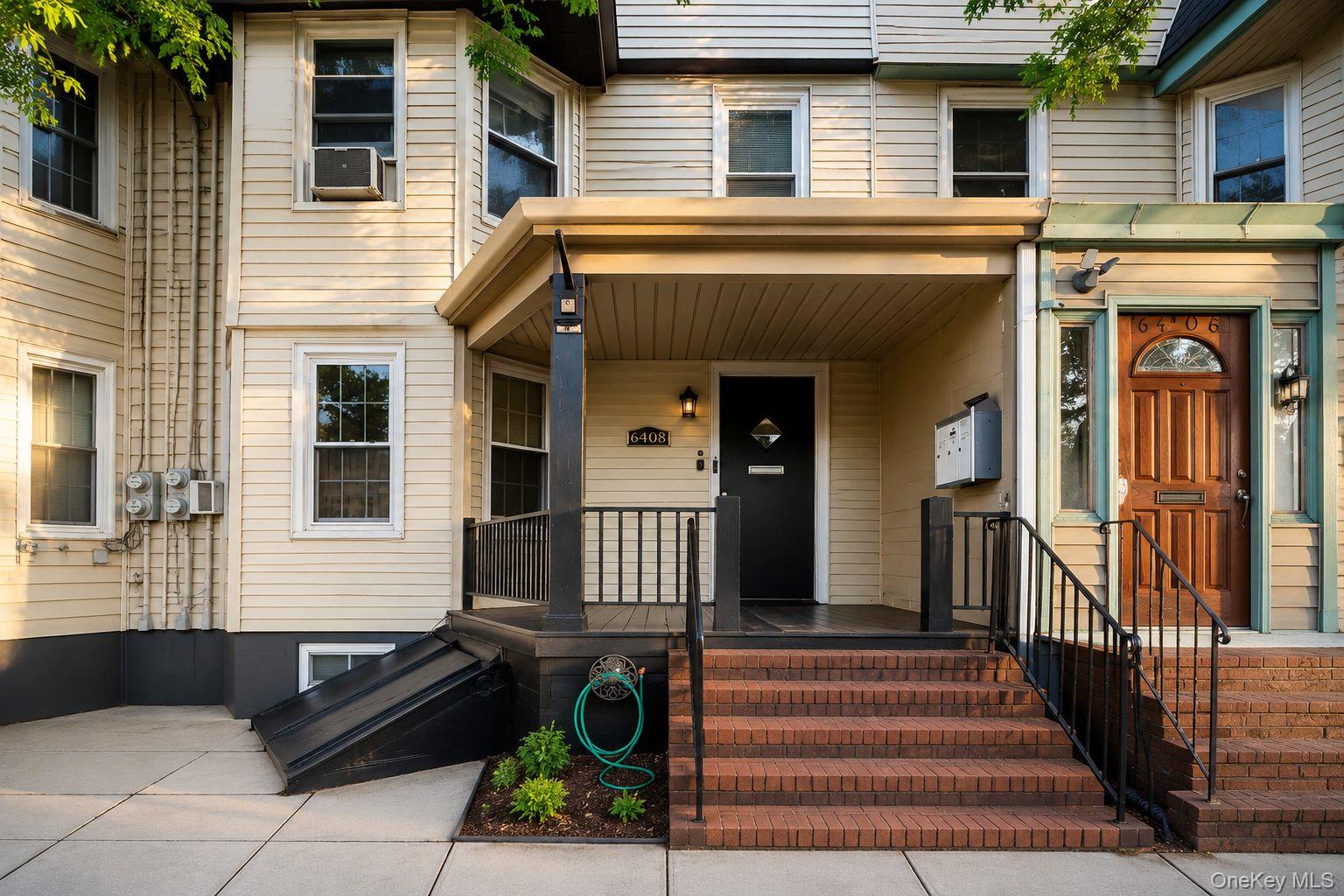 6408 Metropolitan Ave