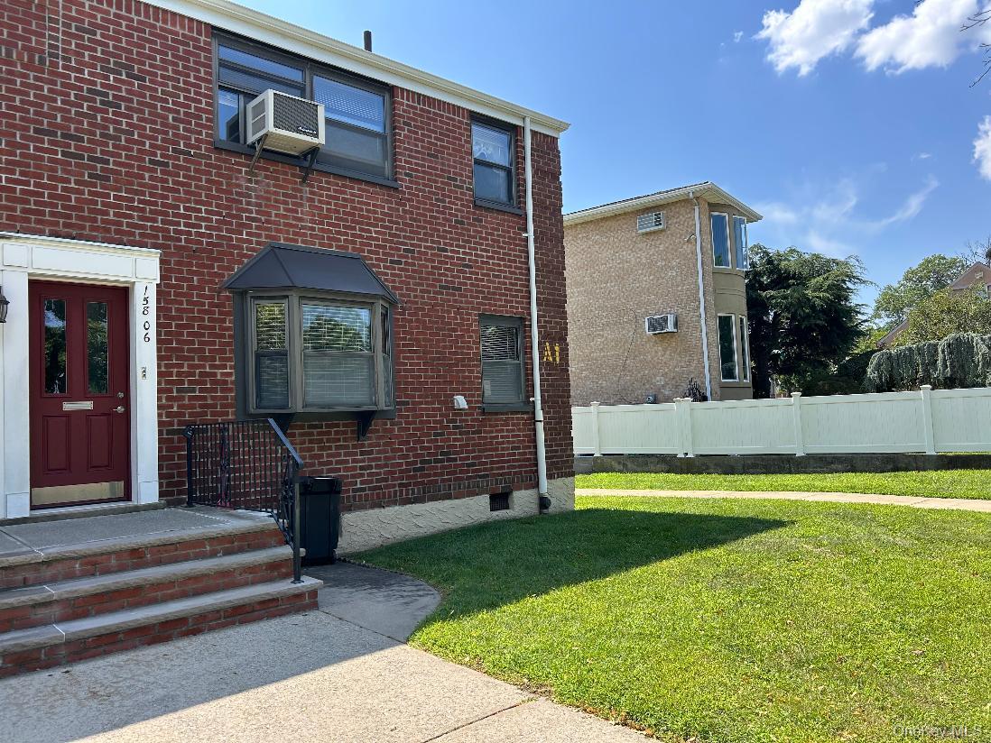 15806 Cross Island Pkwy Unit 6-2