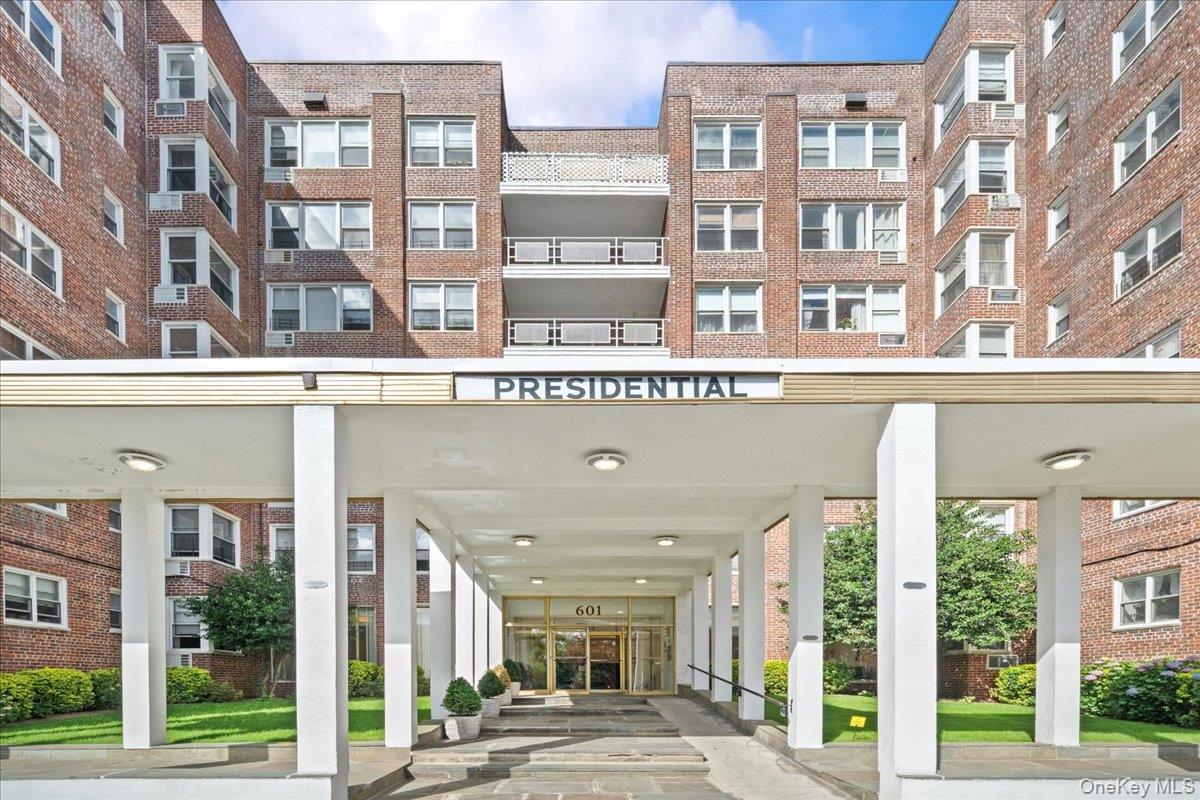 601 Kappock St Unit 5F