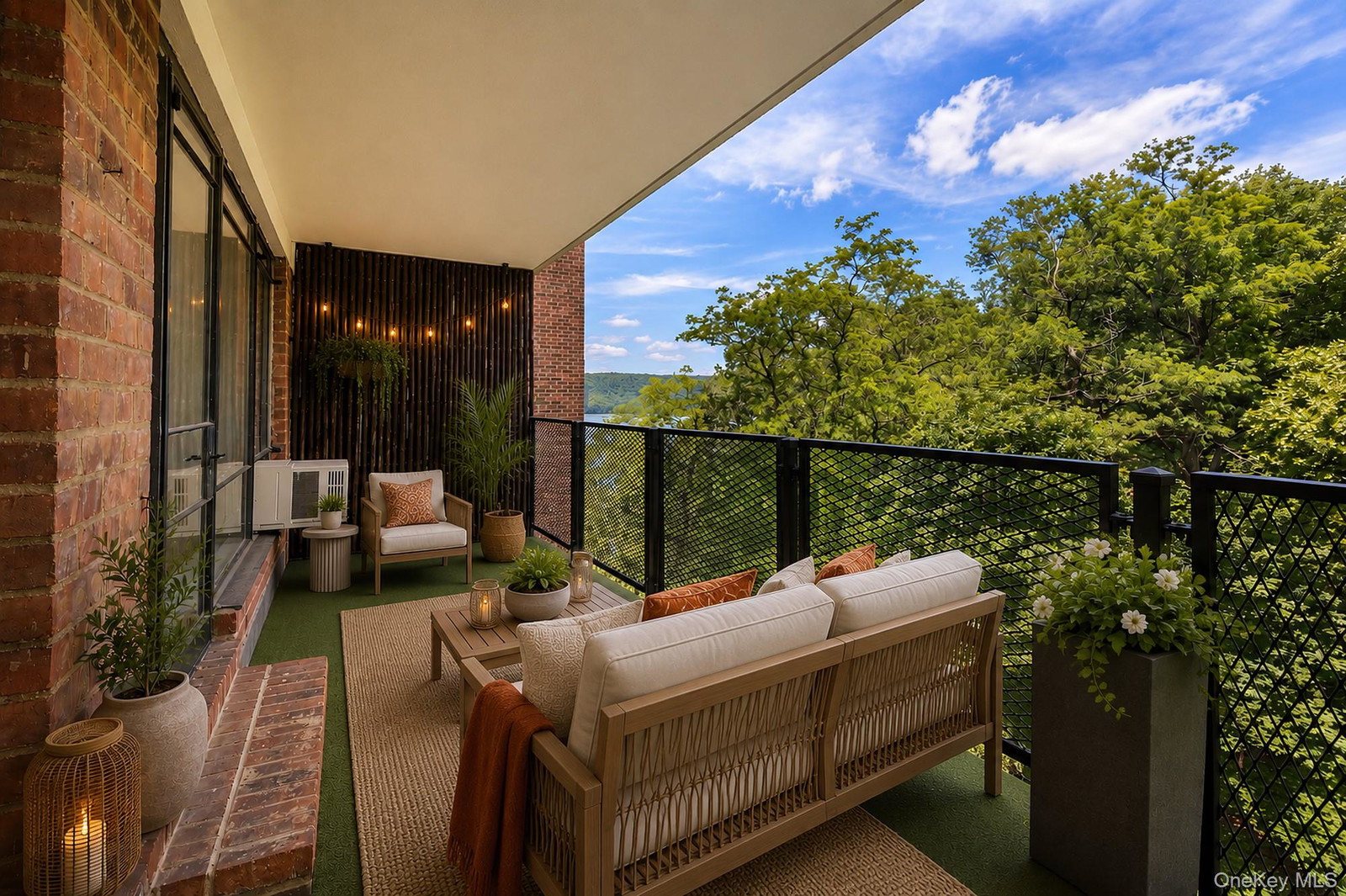 2727 Palisade Ave Unit 9B