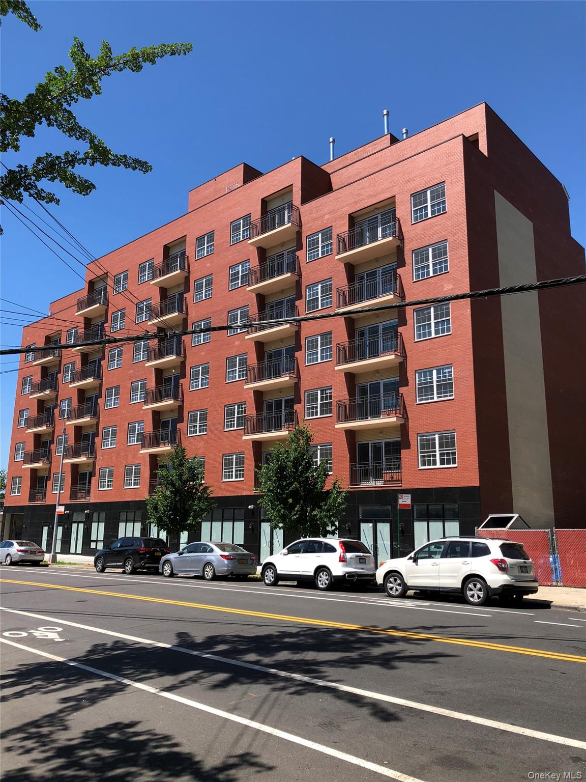 7166 Parsons Blvd Unit 3F