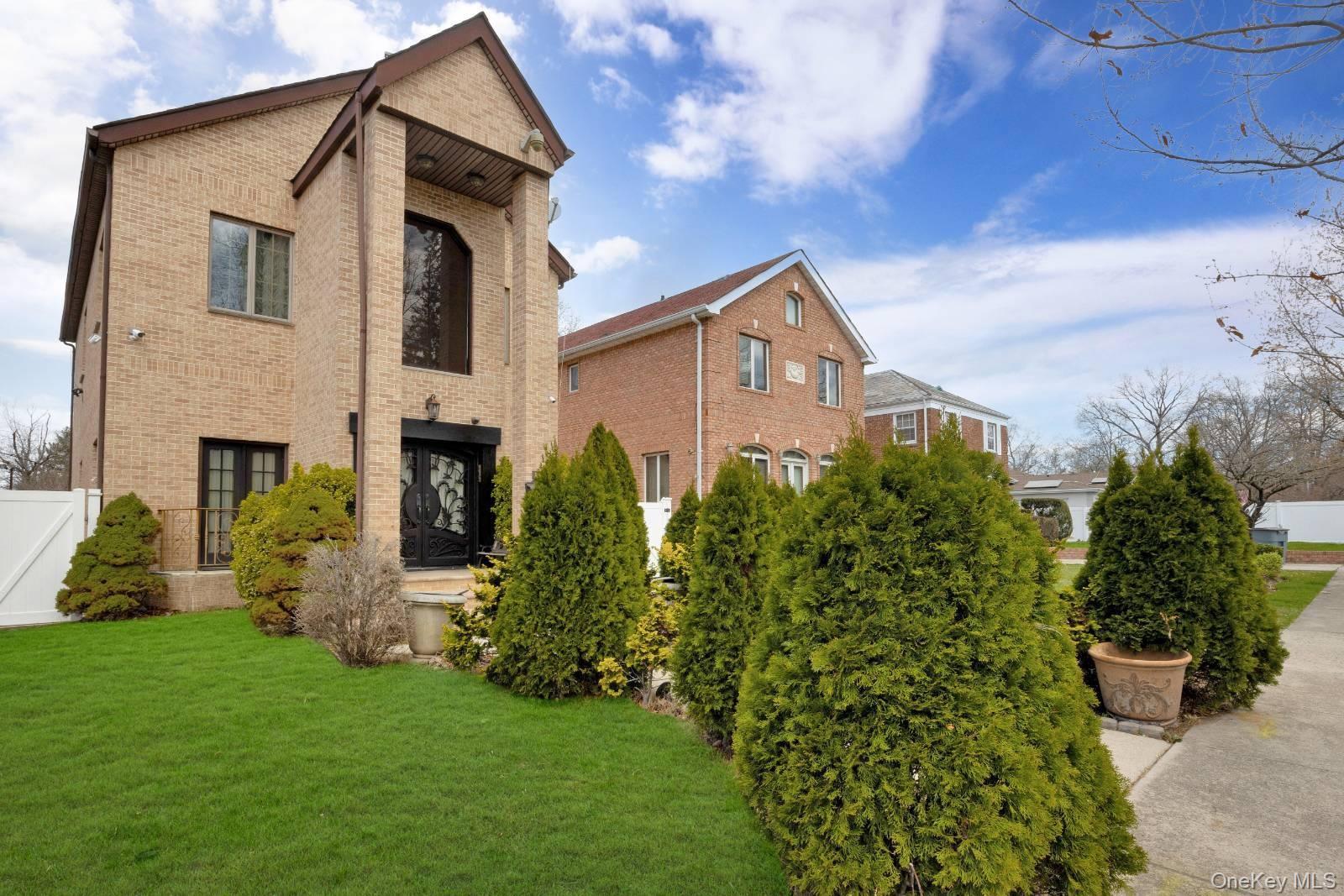 186-31 Radnor Road