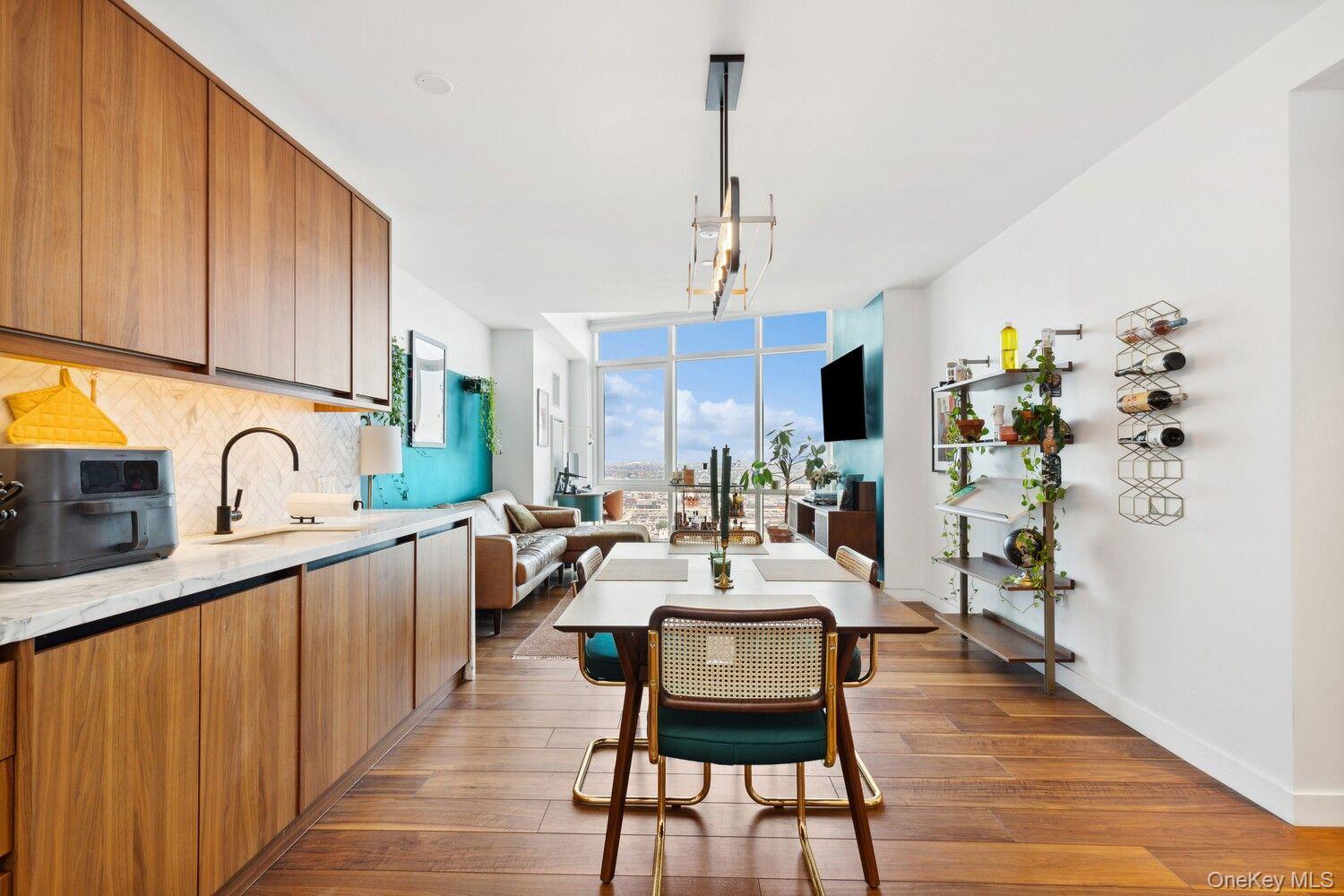 21 India St Unit 37D