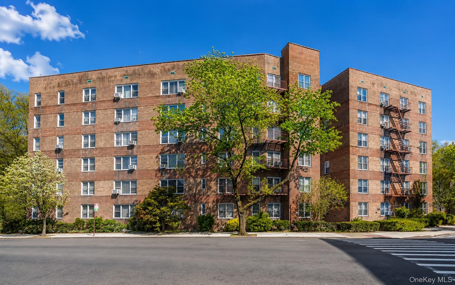 7445 Yellowstone Blvd Unit 2