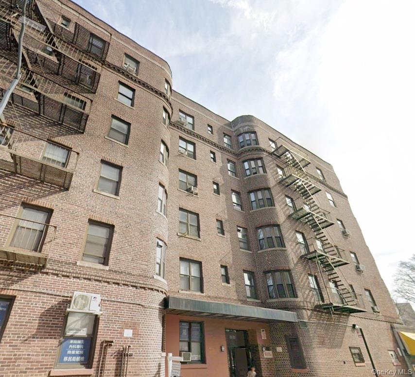8306 Vietor Ave Unit 3B
