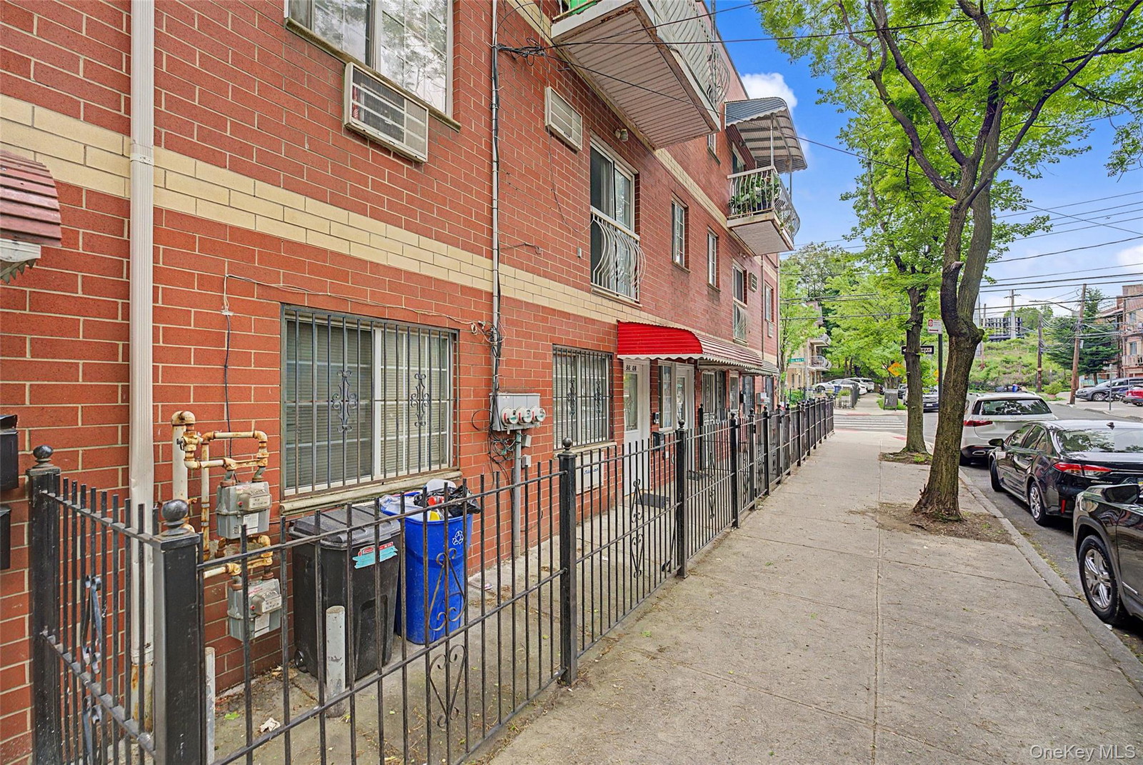 86-06 58th Ave