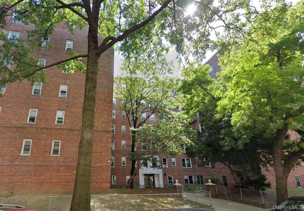14444 41st Ave Unit 4C