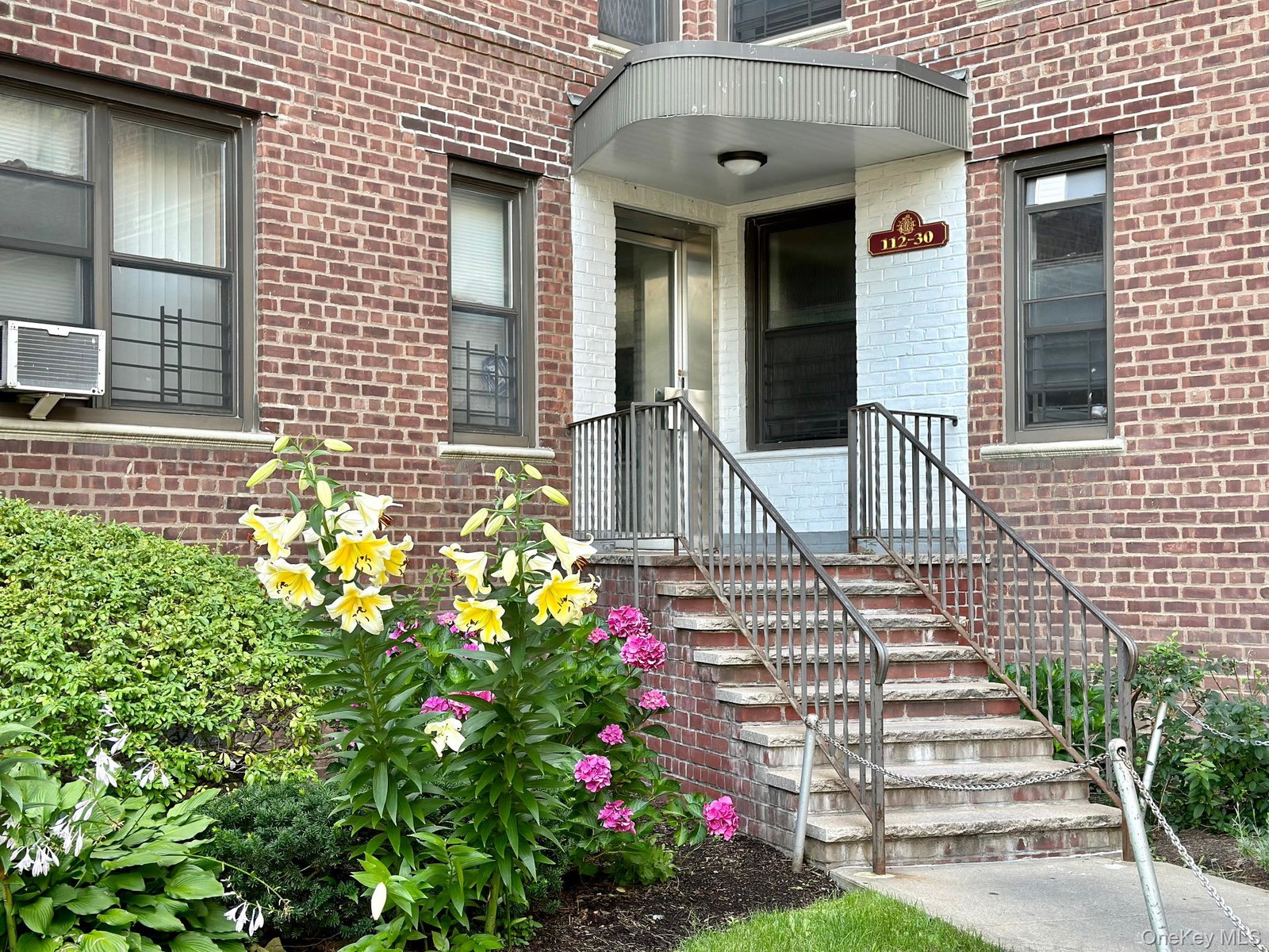 11315 34th Ave Unit 1E