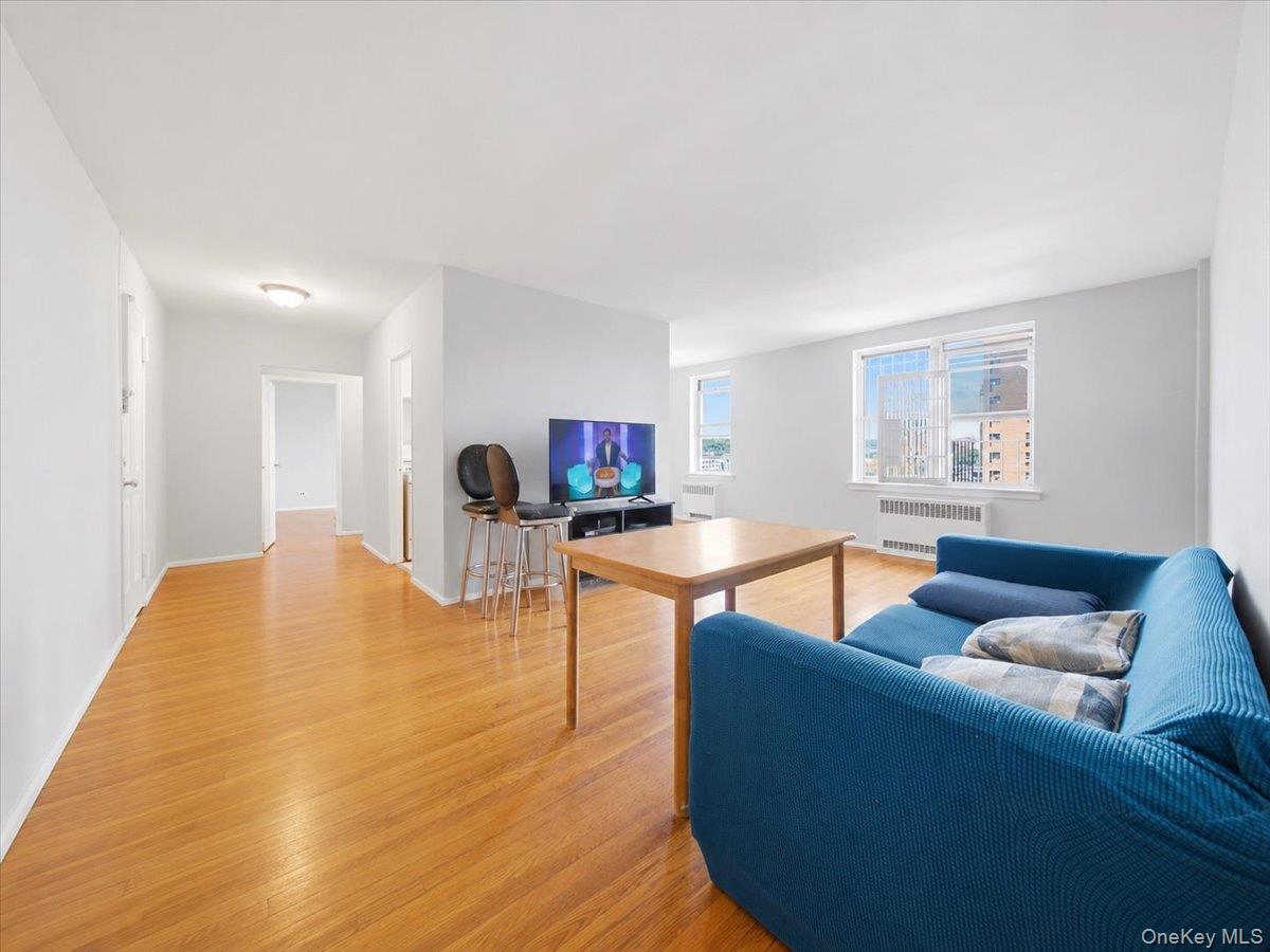 2630 Kingsbridge Ter Unit 3A