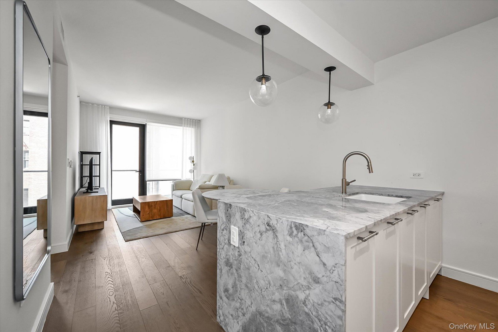 10706 Queens Blvd Unit 8D