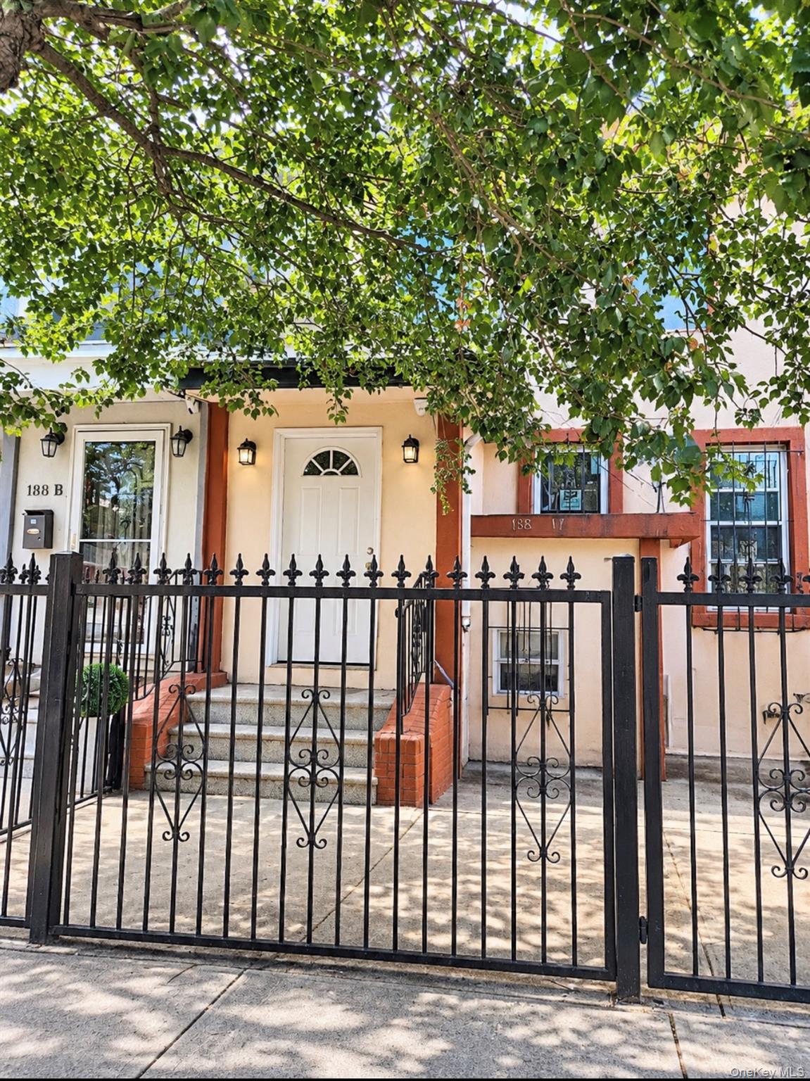 13817 102nd Ave