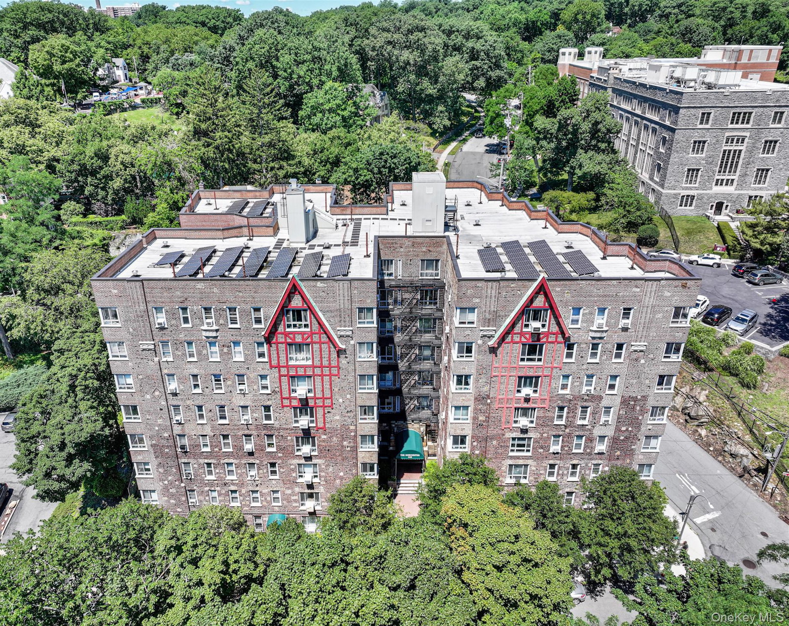 4445 Post Rd Unit 3H
