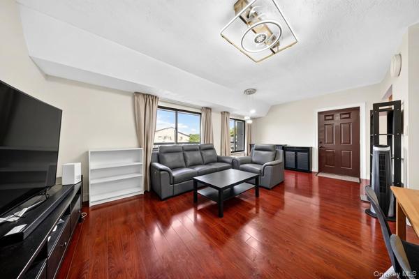 538 115th St Unit 538F