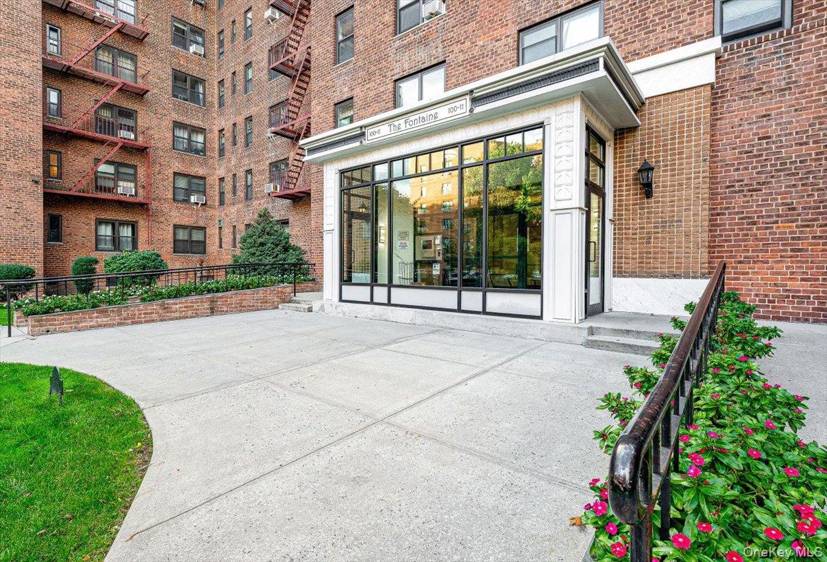10011 67th Rd Unit 103
