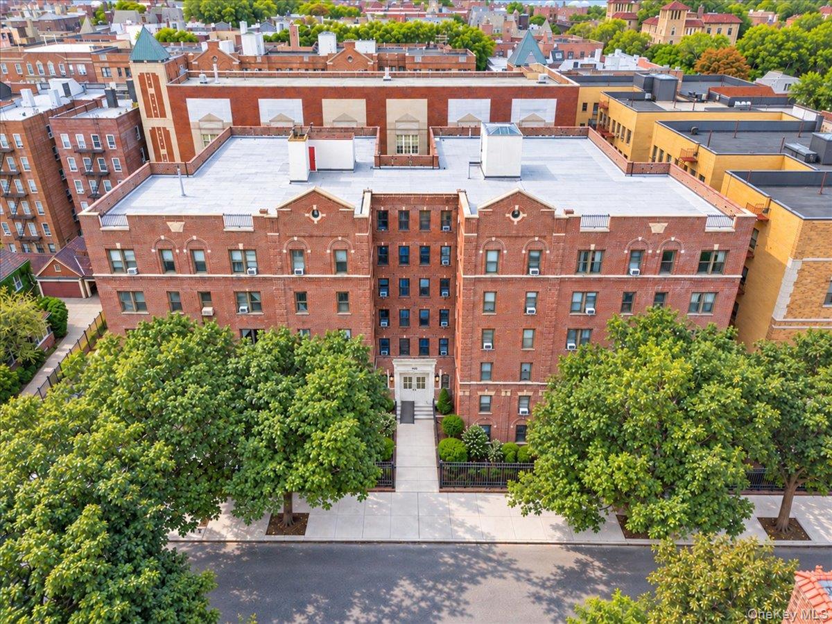 3420 83rd St Unit 3D