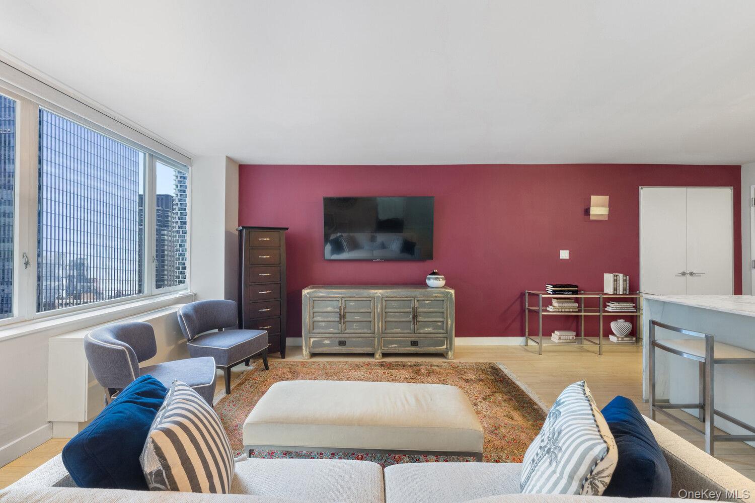 322 W 57th Street Unit 32Q