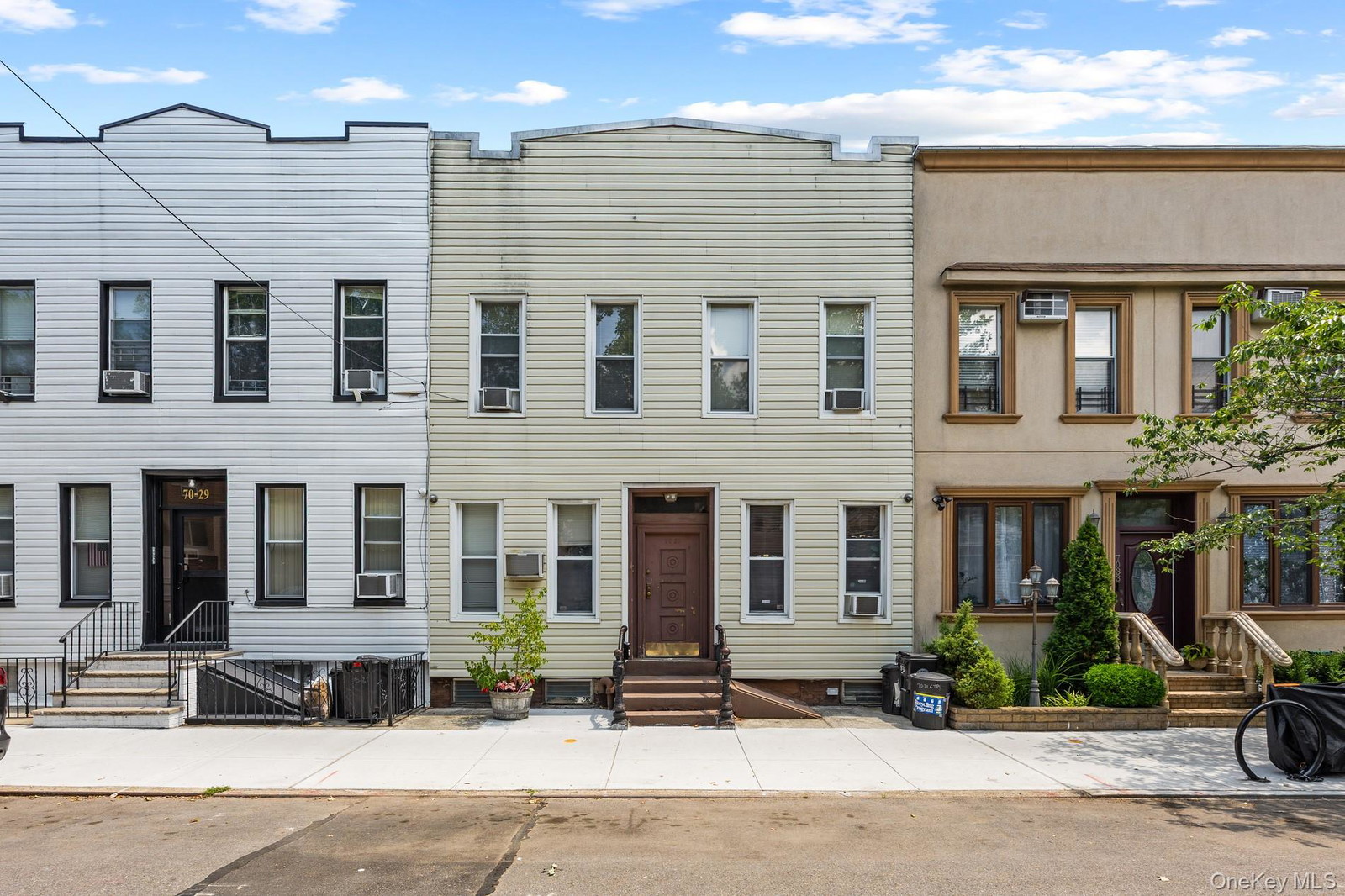 7031 67th Pl