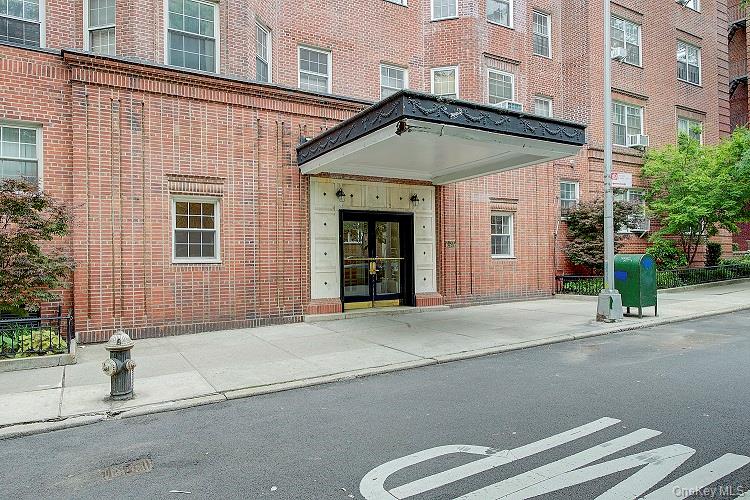 3524 78th St Unit A48