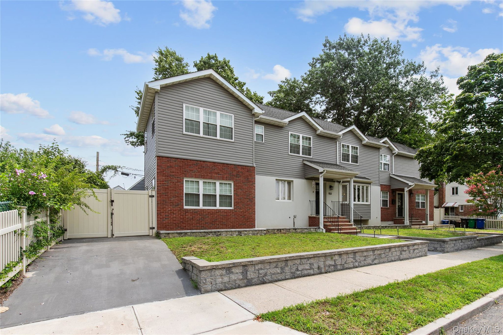 8015 Little Neck Pkwy